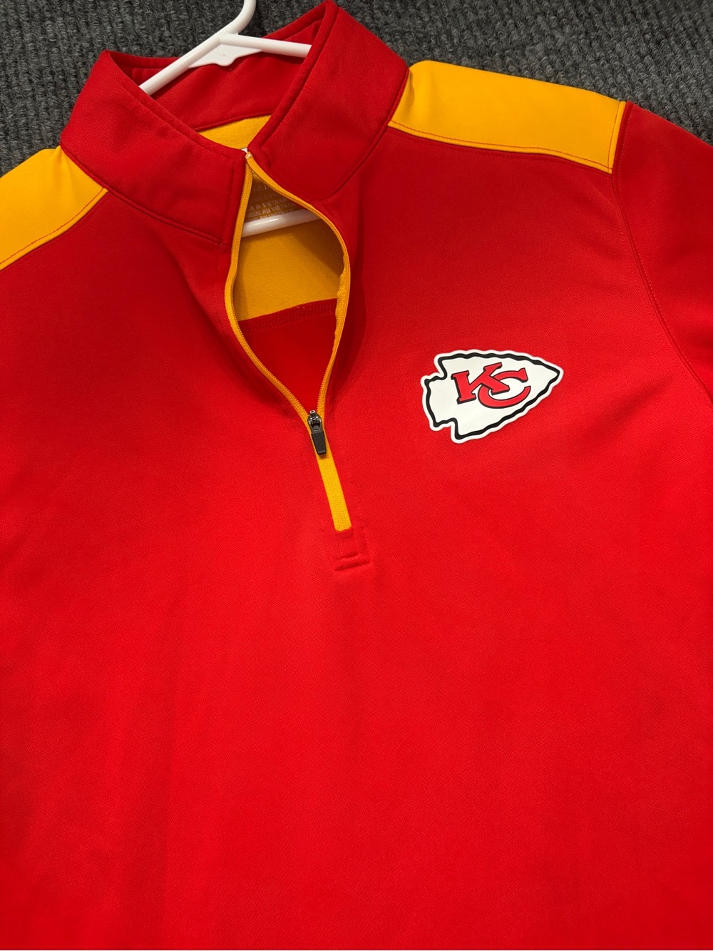 NFL Kansas City Chiefs Red & Yellow Quarter-Zip Pullover Men's Small